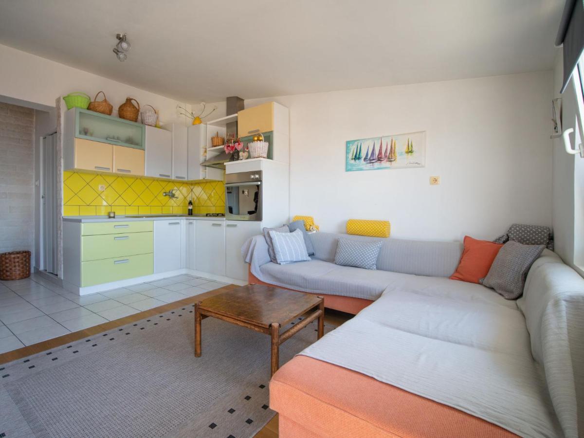 Apartment Bruno By Interhome เซลเซ ภายนอก รูปภาพ